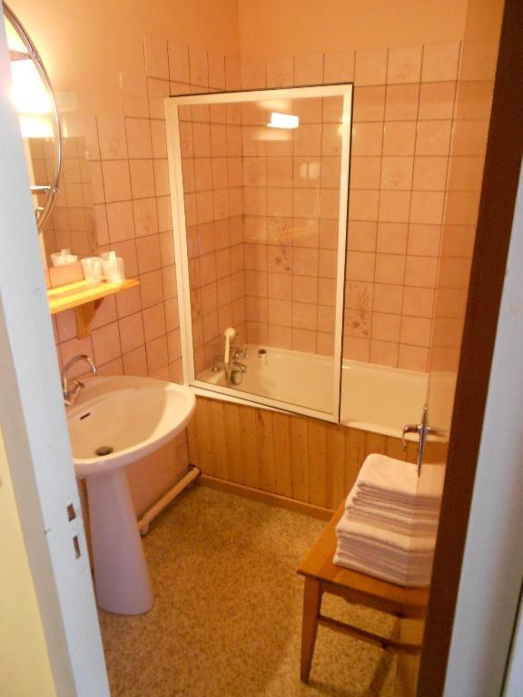 Hotel L'Oree Du Bois Xonrupt-Longemer Oda fotoğraf