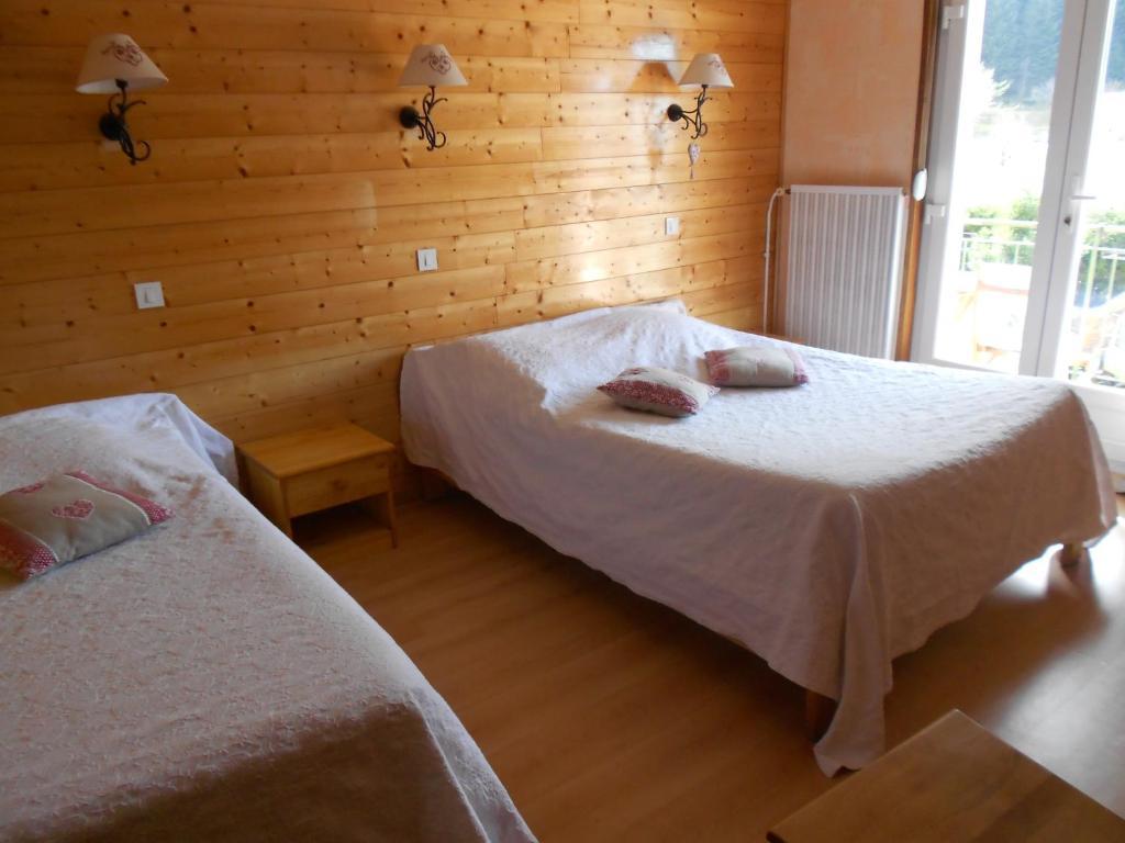 Hotel L'Oree Du Bois Xonrupt-Longemer Oda fotoğraf