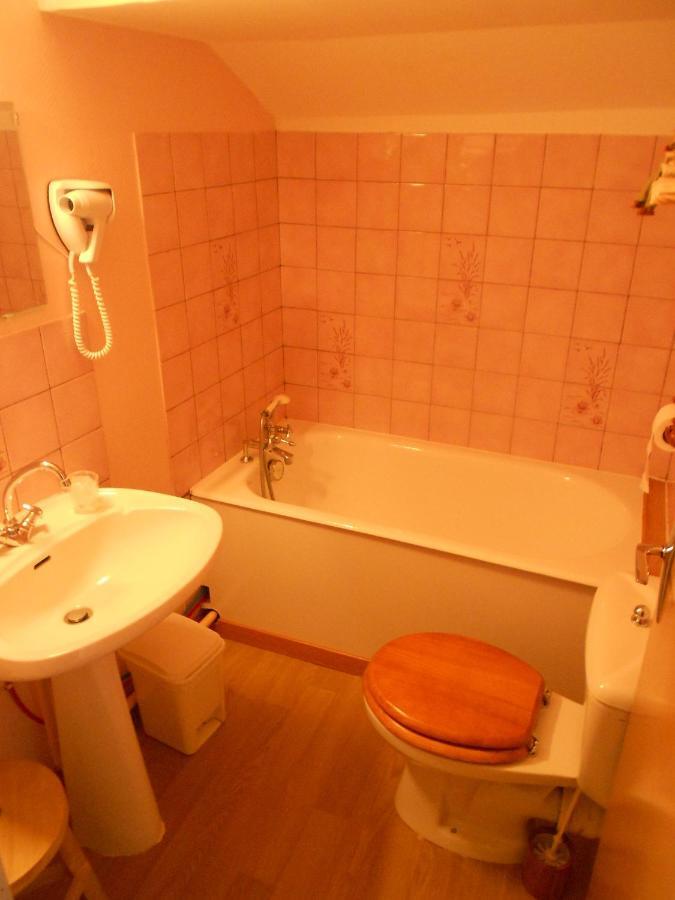 Hotel L'Oree Du Bois Xonrupt-Longemer Oda fotoğraf